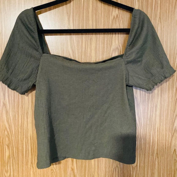 H&M Green Top - Picture 4 of 4